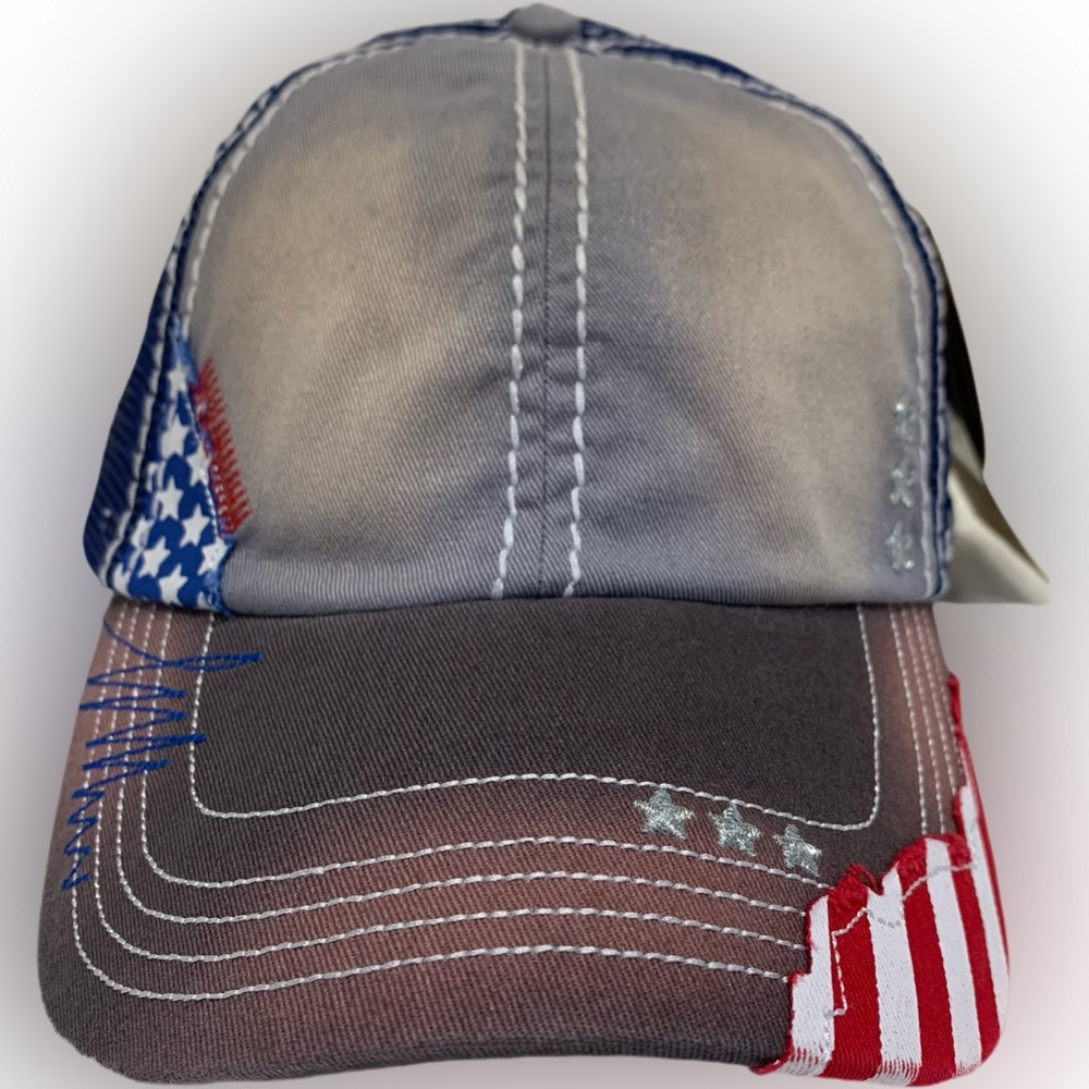 CATCHFLY PONYTAIL BASEBALL CAP LAND OF THE FREE